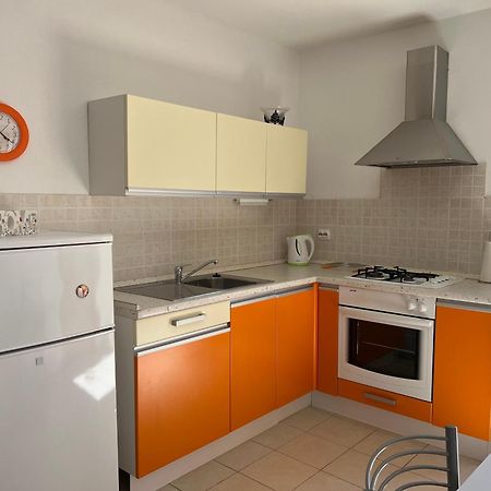 Apartment Viola ซูเปตาร์ ภายนอก รูปภาพ