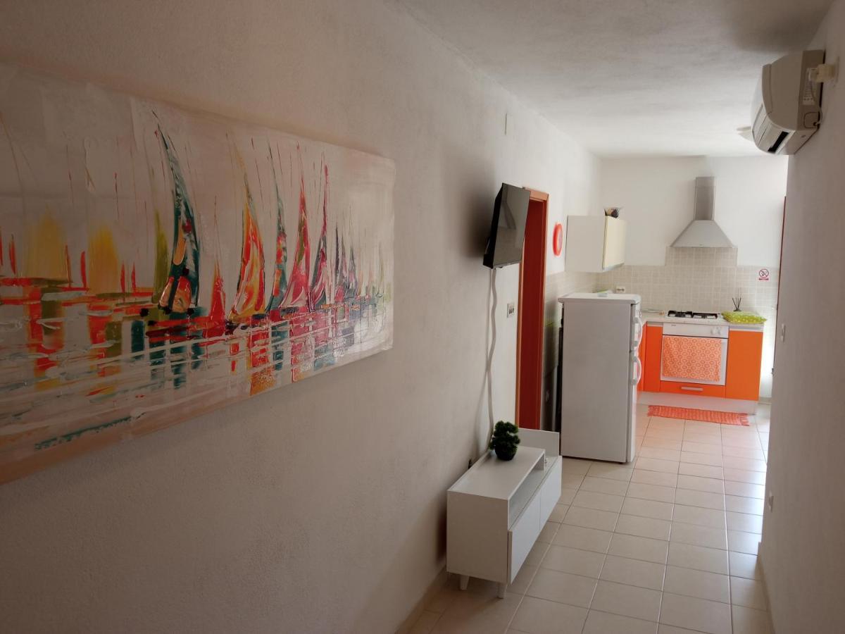 Apartment Viola ซูเปตาร์ ภายนอก รูปภาพ
